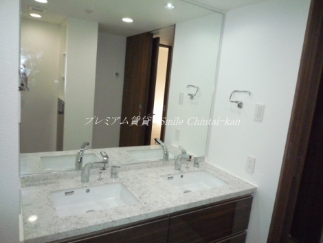 リーガル京都二条城前